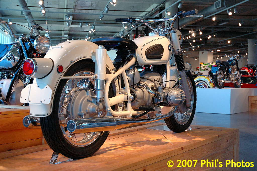 1969_r60_us_03.jpg 364.8 KB