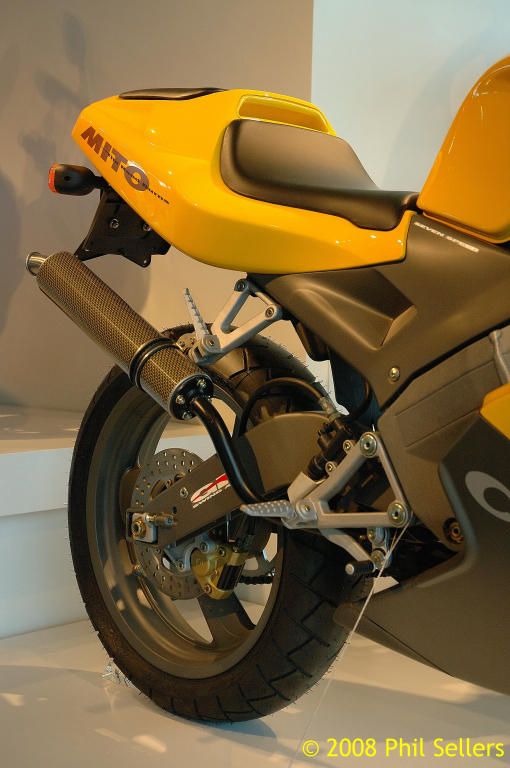 1995_cagiva_mito_125_03.jpg 314.9 KB