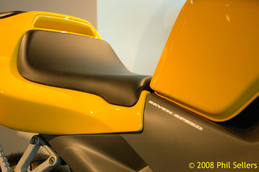 1995_cagiva_mito_125_04.jpg 399.1 KB