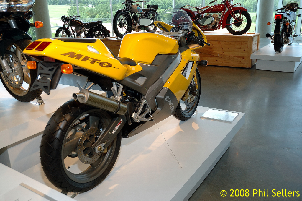 1995_cagiva_mito_125_06.jpg 583.5 KB