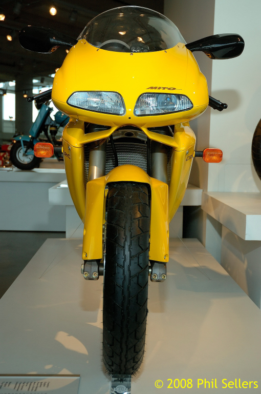 1995_cagiva_mito_125_09.jpg 292 KB