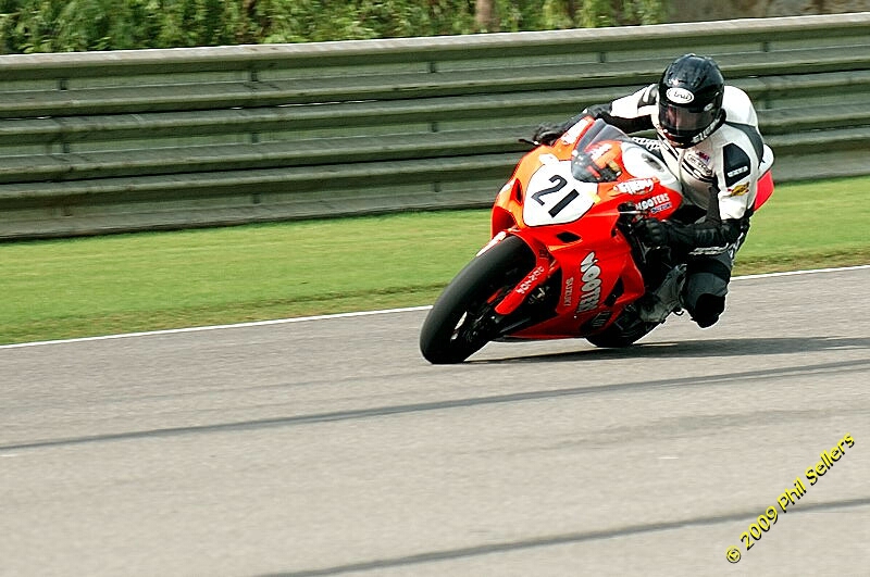 2009_am_superbike_08.jpg