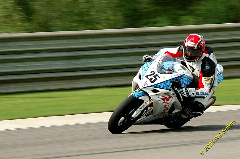 2009_am_superbike_09.jpg