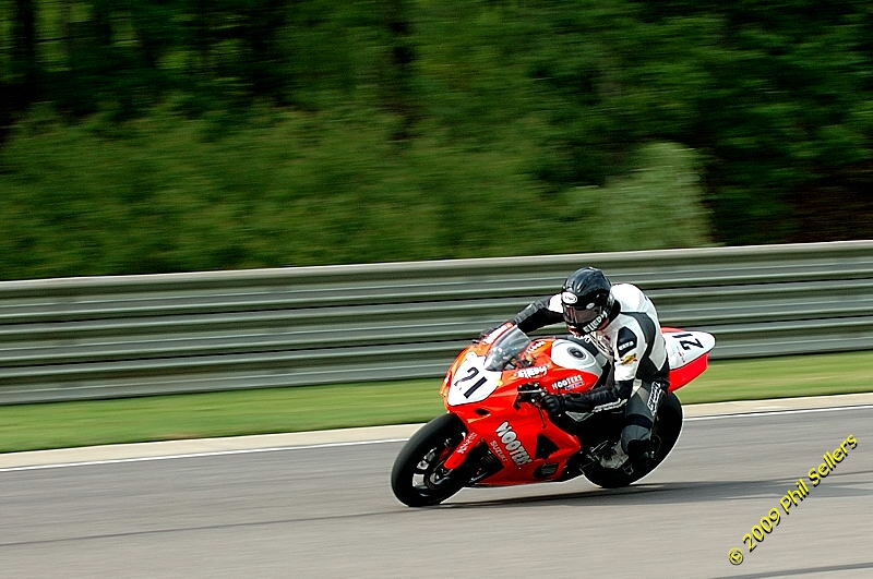 2009_am_superbike_11.jpg