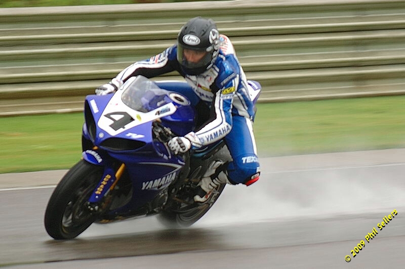 2009_moto-gt_07.jpg
