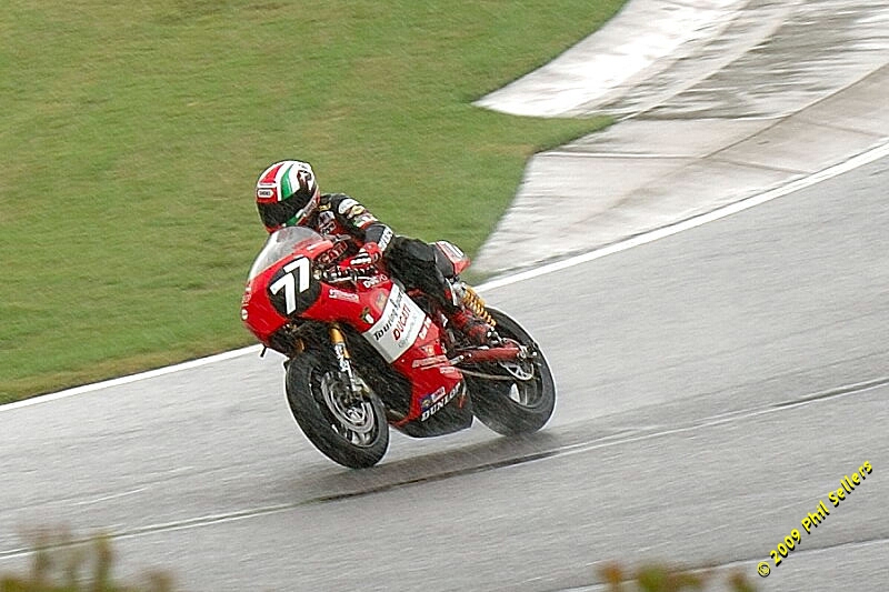 2009_moto-gt_24.jpg