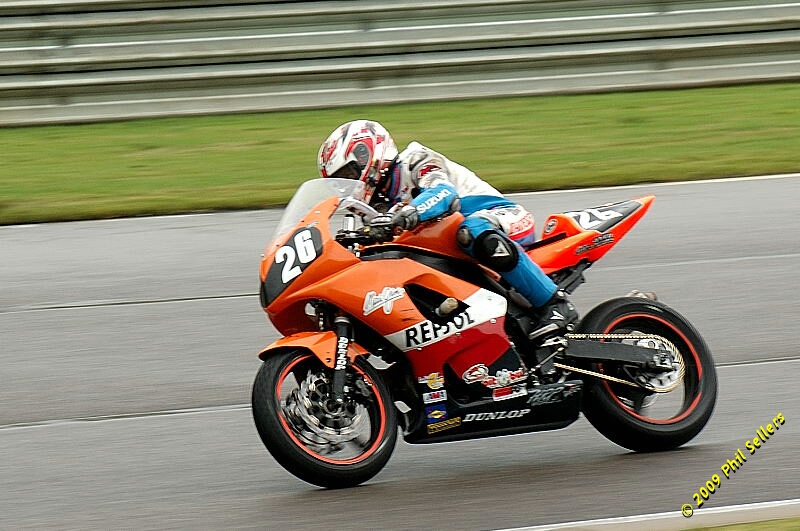 2009_moto-gt_45.jpg