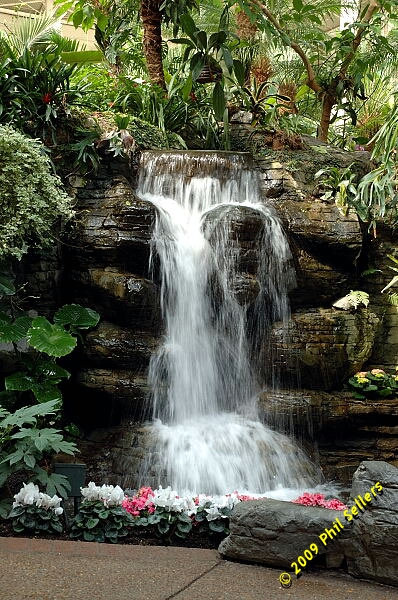 Opryland_Resort_01.jpg 269.3 KB