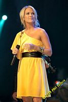 tn_2009_Opry_74.jpg 7.4 KB